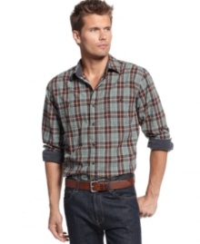 Fleece trim at the collars and cuffs add a little extra rugged oomph to this classic plaid shirt from Weatherproof.