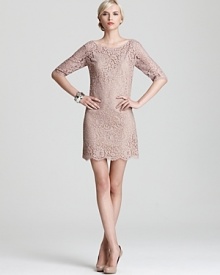 A lace Robert Rodriguez dress is evidently elegant to all you encounter. Detailed with scallop trim, sheer sleeves and a slim belt, this slim silhouette adds femininity to swank cocktail events.