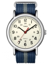 The Timex Weekender collection is the perfect watch for a stylish yet casual look, with an accessible slip-through strap.