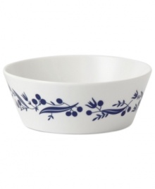 Ringed with navy flora, the Fable Garland cereal bowl boasts distinct Scandinavian style and, in Royal Doulton porcelain, is up for just about any task. Mix with other Karolin Schnoor nature patterns to customize your table. Ringed with navy flora, the Fable Garland cereal bowl boasts distinct Scandinavian style and, in Royal Doulton porcelain, is up for just about any task. Mix with other Karolin Schnoor nature patterns to customize your table.