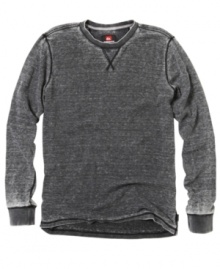 This weathered long-sleeved t-shirt from Quiksilver is a seasonal staple for your casual wardrobe.