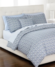 Wild flowers. Tommy Hilfiger's Elizabeth Anne comforter set features a blossoming allover floral pattern in a vibrant palette of blue, green and yellow for a traditional look rooted in nature-inspired charm. Comforter reverses to solid. (Clearance) Wild flowers. Tommy Hilfiger's Elizabeth Anne comforter set features a blossoming allover floral pattern in a vibrant palette of blue, green and yellow for a traditional look rooted in nature-inspired charm. Comforter reverses to solid. (Clearance)