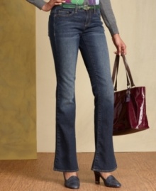 Get the blues in Tommy Hilfiger's curve-hugging jeans in a vintage-inspired wash. Dress them up with heels or dress them down with flats! Get the blues in Tommy Hilfiger's curve-hugging jeans in a vintage-inspired wash. Dress them up with heels or dress them down with flats!