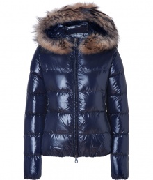 Stay warm while maintaining your impeccable style in this lightweight yet luxe down jacket from Duvetica - Fur-lined hood, front two-way zip closure, long sleeves, zip pockets, quilted - Wear with an elevated jeans-and-tee ensemble and shearling lined boots