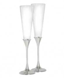 Combining beautiful crystal and embellished silver plate, Lismore Bead toasting flutes commemorate happy milestones in quintessential Waterford style. Combining beautiful crystal and embellished silver plate, Lismore Bead toasting flutes commemorate happy milestones in quintessential Waterford style.