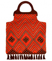 Luxe tote in fine, orange and brown cotton - Densely woven knit and diamond motif lend the bag its craftsy, retro-chic appeal - Wood handles - On-trend, tassel fringe embellishment - Roomy shopper style easily fits all of the essentials - Versatile and cool, adds a touch of boho glamour to jeans, tunic tops and mini dresses Luxe tote in fine, orange and brown cotton - Densely woven knit and diamond motif lend the bag its craftsy, retro-chic appeal - Wood handles - On-trend, tassel fringe embellishment - Roomy shopper style easily fits all of the essentials - Versatile and cool, adds a touch of boho glamour to jeans, tunic tops and mini dresses