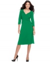 Look your best in this sexy petite B-Slim dress by Elementz, with built-in slimming lining for a smooth silhouette.