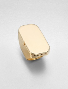 This ingenious design always ensures that you're looking your best. BrassWidth, about 1Made in Italy This ingenious design always ensures that you're looking your best. BrassWidth, about 1Made in Italy