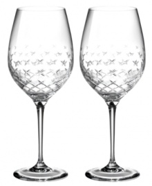 With lightly etched stars in luxe crystal, the Hollywood Hills goblets from Lauren Ralph Lauren bring a touch of glamor to every elegant occasion. With lightly etched stars in luxe crystal, the Hollywood Hills goblets from Lauren Ralph Lauren bring a touch of glamor to every elegant occasion.