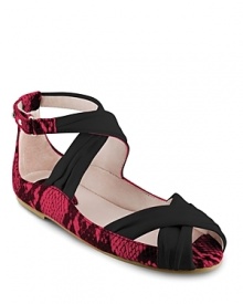 Bloch Girls' Pippa Sandals - Sizes 13, 1-4.5 Child Bloch Girls' Pippa Sandals - Sizes 13, 1-4.5 Child