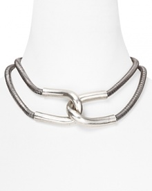 Giles & Brothers make chic work of the industrial-inspired jewelry trend with this silver oxide collar necklace. With polished links and a bold look, it encapsulates downtown cool. Giles & Brothers make chic work of the industrial-inspired jewelry trend with this silver oxide collar necklace. With polished links and a bold look, it encapsulates downtown cool.
