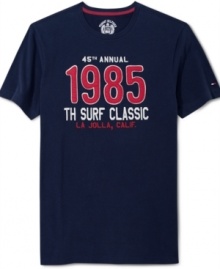 Take your style with you on your next vacation with this surf t-shirt from Tommy Hilfiger. Take your style with you on your next vacation with this surf t-shirt from Tommy Hilfiger.