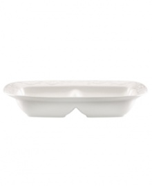 With an elegant white-on-white pattern featuring an embossed vine motif and radiant glaze, the Opal Innocence Carved divided server gets your table set for refined dining every day. Qualifies for Rebate With an elegant white-on-white pattern featuring an embossed vine motif and radiant glaze, the Opal Innocence Carved divided server gets your table set for refined dining every day. Qualifies for Rebate