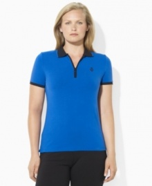 The easy, classic silhouette of Lauren Ralph Lauren's essential plus size stretch cotton jersey polo is embellished with contrast detailing for athletic style.