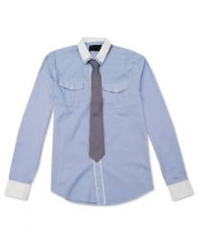 No Retreat knows you're busy and designed this great contrast shirt with matching smart tie for you to get ready and mingle.