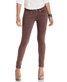 Shift your denim focus from basic blue jeans to Levi's 535 denim leggings in a faded brown wash. Shift your denim focus from basic blue jeans to Levi's 535 denim leggings in a faded brown wash.