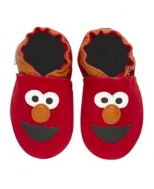 A suede upper and outsole is as soft as Elmo's fur to surround your baby's feet in comfort, while an elasticized ankle ensures this pair stays on while while he has fun playing and laughing with his new pal. A suede upper and outsole is as soft as Elmo's fur to surround your baby's feet in comfort, while an elasticized ankle ensures this pair stays on while while he has fun playing and laughing with his new pal.