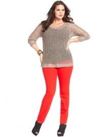 Land an on-trend look with DKNY Jeans' plus size skinny jeans, featuring tuxedo-styling-- they're ultra-hot! Land an on-trend look with DKNY Jeans' plus size skinny jeans, featuring tuxedo-styling-- they're ultra-hot!