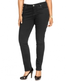 Get sleek casual style with Kut from the Kloth's plus size skinny jeans, finished by a black wash.