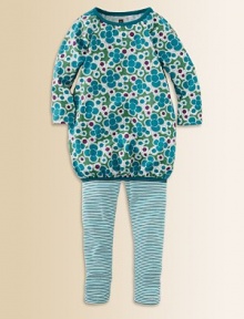 With its fun bubble shape and cheery floral print, this style is perfect for the playground.Contrast piped neckline and hemLong raglan sleevesPullover styleCottonMachine washImported With its fun bubble shape and cheery floral print, this style is perfect for the playground.Contrast piped neckline and hemLong raglan sleevesPullover styleCottonMachine washImported
