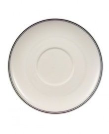 A perfect complement to the Design Naif teacup, this simple saucer features a double-banded edge in premium Villeroy & Boch porcelain. A perfect complement to the Design Naif teacup, this simple saucer features a double-banded edge in premium Villeroy & Boch porcelain.