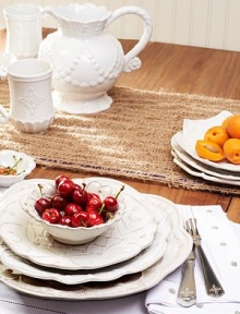 Bring the outdoors inside with a beautifully detailed, hand-finished stoneware plate detailed with lattice to celebrate the splendor and romance of the world's most beautiful gardens. From the Jardins du Monde Collection9½ diam.Ceramic stonewareDishwasher safeImported Bring the outdoors inside with a beautifully detailed, hand-finished stoneware plate detailed with lattice to celebrate the splendor and romance of the world's most beautiful gardens. From the Jardins du Monde Collection9½ diam.Ceramic stonewareDishwasher safeImported