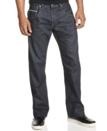 Tired of those too-skinny blues? Keep it loose and laid back with these loose, straight-fit jeans from Levi's. Tired of those too-skinny blues? Keep it loose and laid back with these loose, straight-fit jeans from Levi's.