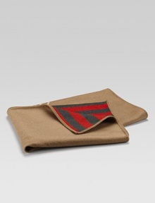 A soft, furry blend of cotton with a little silk offers pure Gucci style to wrap your baby in luxury.Solid color with crest on one side, signature stripes on the other 48L X 36W 95% cotton/5% silk Made in Italy A soft, furry blend of cotton with a little silk offers pure Gucci style to wrap your baby in luxury.Solid color with crest on one side, signature stripes on the other 48L X 36W 95% cotton/5% silk Made in Italy