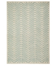 A herringbone pattern of leaves creates a fresh look for the modern home in this unique area rug from Martha Stewart rugs. Hand tufted in India of long wool fibers, this luxurious home accent presents unparalleled comfort and style underfoot.