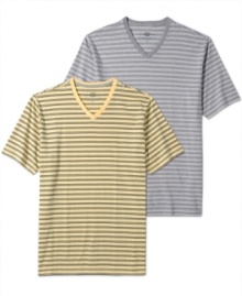 Draw the line. You'll get nothing less than cool casual style with this striped t-shirt from Club Room. Draw the line. You'll get nothing less than cool casual style with this striped t-shirt from Club Room.