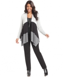 Layer your fall/winter looks with AGB's plus size cardigan, featuring a trend-right colorblocked pattern.