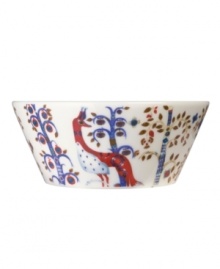 Work some magic at the table with the Taika soup and cereal bowl from Iittala. Modern porcelain illustrated with a folksy nature scene promises memorable entertaining and effortless everyday meals. Work some magic at the table with the Taika soup and cereal bowl from Iittala. Modern porcelain illustrated with a folksy nature scene promises memorable entertaining and effortless everyday meals.