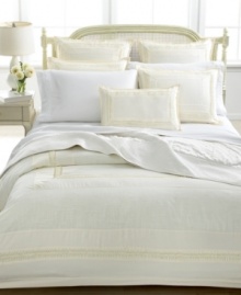 Indulge in superior comfort with this 300-thread count sheet set from L'erba, featuring pure cotton sateen. Pillowcases feature a pleated inset.