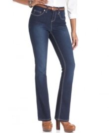 A classic faded wash on Seven7's petite bootcut silhouette make it a denim must-have! A classic faded wash on Seven7's petite bootcut silhouette make it a denim must-have!