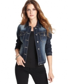 A denim jacket is an essential ingredient for a fashionable wardrobe. Choose this faded petite version from Earl Jeans as a perfect choice! A denim jacket is an essential ingredient for a fashionable wardrobe. Choose this faded petite version from Earl Jeans as a perfect choice!