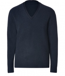 Inject sophistication into your luxe knitwear collection with Marc Jacobs ultra cozy dark night blue fleeced V-neck pullover - Tonal V-neckline, long sleeves, ribbed trim - Classic straight fit - Team with tailored button-downs and sharply cut trousers, or layer over tees and edgy leather jackets Inject sophistication into your luxe knitwear collection with Marc Jacobs ultra cozy dark night blue fleeced V-neck pullover - Tonal V-neckline, long sleeves, ribbed trim - Classic straight fit - Team with tailored button-downs and sharply cut trousers, or layer over tees and edgy leather jackets
