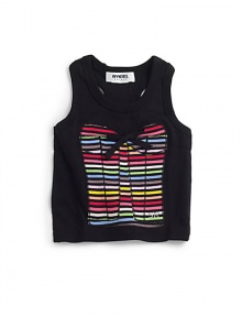 THE LOOKRibbed crewneckPullover styleSleeveless with ribbed openingsBow detailTopstitching detailsRhinestone SR logoTHE MATERIALCottonCARE & ORIGINMachine washImported THE LOOKRibbed crewneckPullover styleSleeveless with ribbed openingsBow detailTopstitching detailsRhinestone SR logoTHE MATERIALCottonCARE & ORIGINMachine washImported
