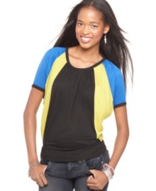Get the 70's look with Living Doll's colorblocked top - pair it with jeans for that California girl vibe all season long! Get the 70's look with Living Doll's colorblocked top - pair it with jeans for that California girl vibe all season long!