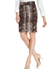 The sophisticated pencil skirt takes a walk on the wild side with this chic snake-print petite version from MICHAEL Michael Kors. A crisp white shirt and nude heels keep it perfectly polished for work.