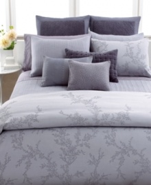 A peaceful setting! Journey off to sleep surrounded by this Vera Wang Trailing Vines quilt crafted with extra soft cotton voile. A peaceful setting! Journey off to sleep surrounded by this Vera Wang Trailing Vines quilt crafted with extra soft cotton voile.