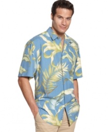 The luxurious feel of this silk shirt from Tommy Bahama with have you relaxing in high-end style. The luxurious feel of this silk shirt from Tommy Bahama with have you relaxing in high-end style.