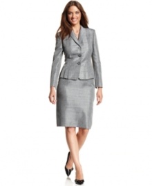 The lustrous sheen of sharkskin fabric makes a statement in the boardroom and beyond. Crisp pleating around the jacket's hem lends a feminine touch to Le Suit's petite ensemble. The lustrous sheen of sharkskin fabric makes a statement in the boardroom and beyond. Crisp pleating around the jacket's hem lends a feminine touch to Le Suit's petite ensemble.