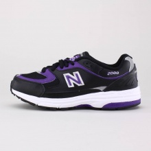 NB presents the kids' edition of the classic New Balance 2000! Crafted in leather and mesh and comfortable enough for all-day play, this shoe will be popular with the whole family. NB presents the kids' edition of the classic New Balance 2000! Crafted in leather and mesh and comfortable enough for all-day play, this shoe will be popular with the whole family.